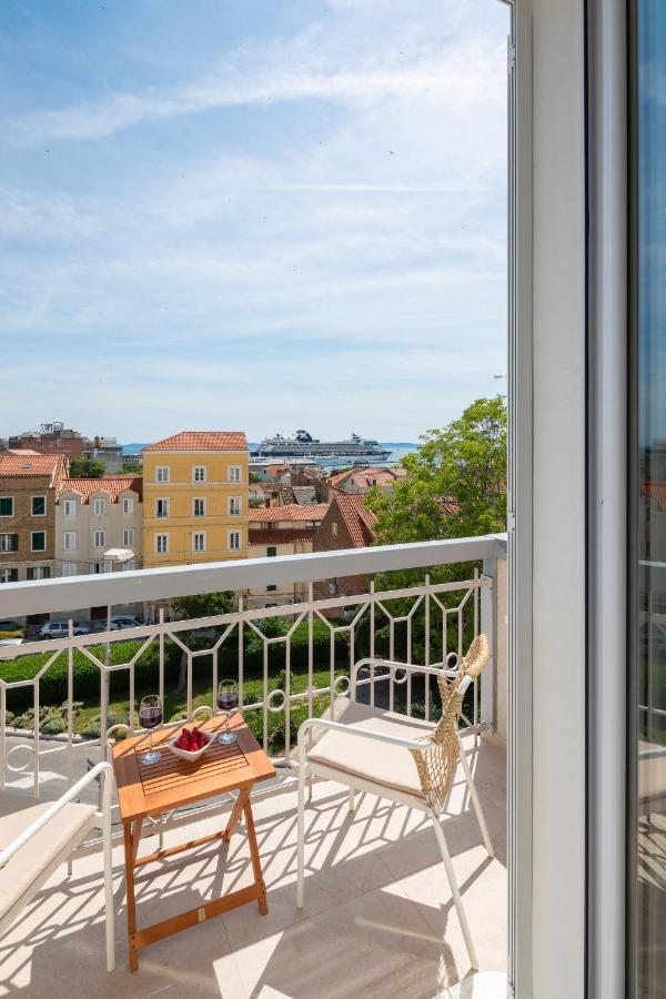 Luxury Rooms Le Prestige Few Minutes From Split'S Iconic Waterfront 外观 照片