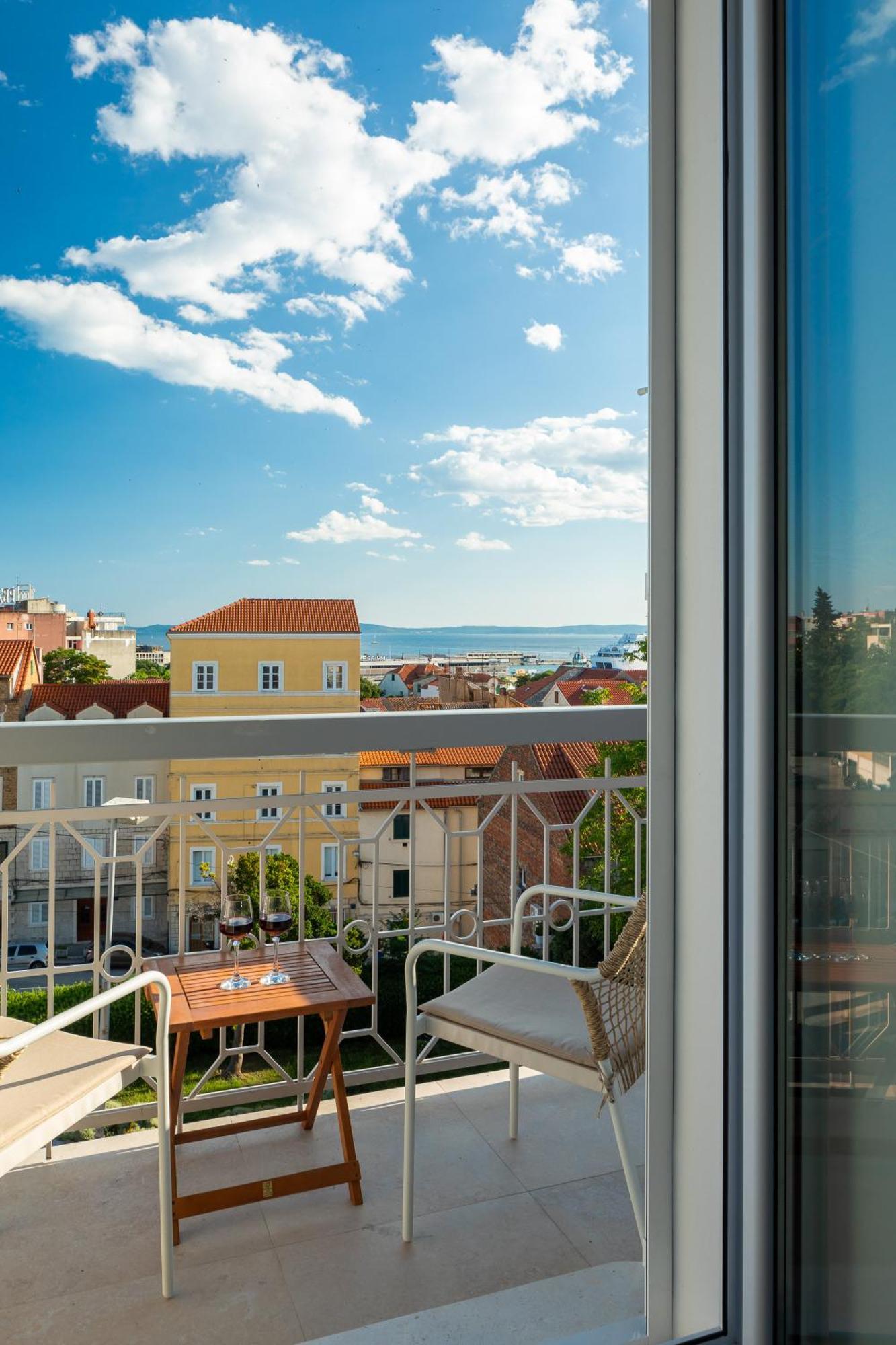 Luxury Rooms Le Prestige Few Minutes From Split'S Iconic Waterfront 外观 照片