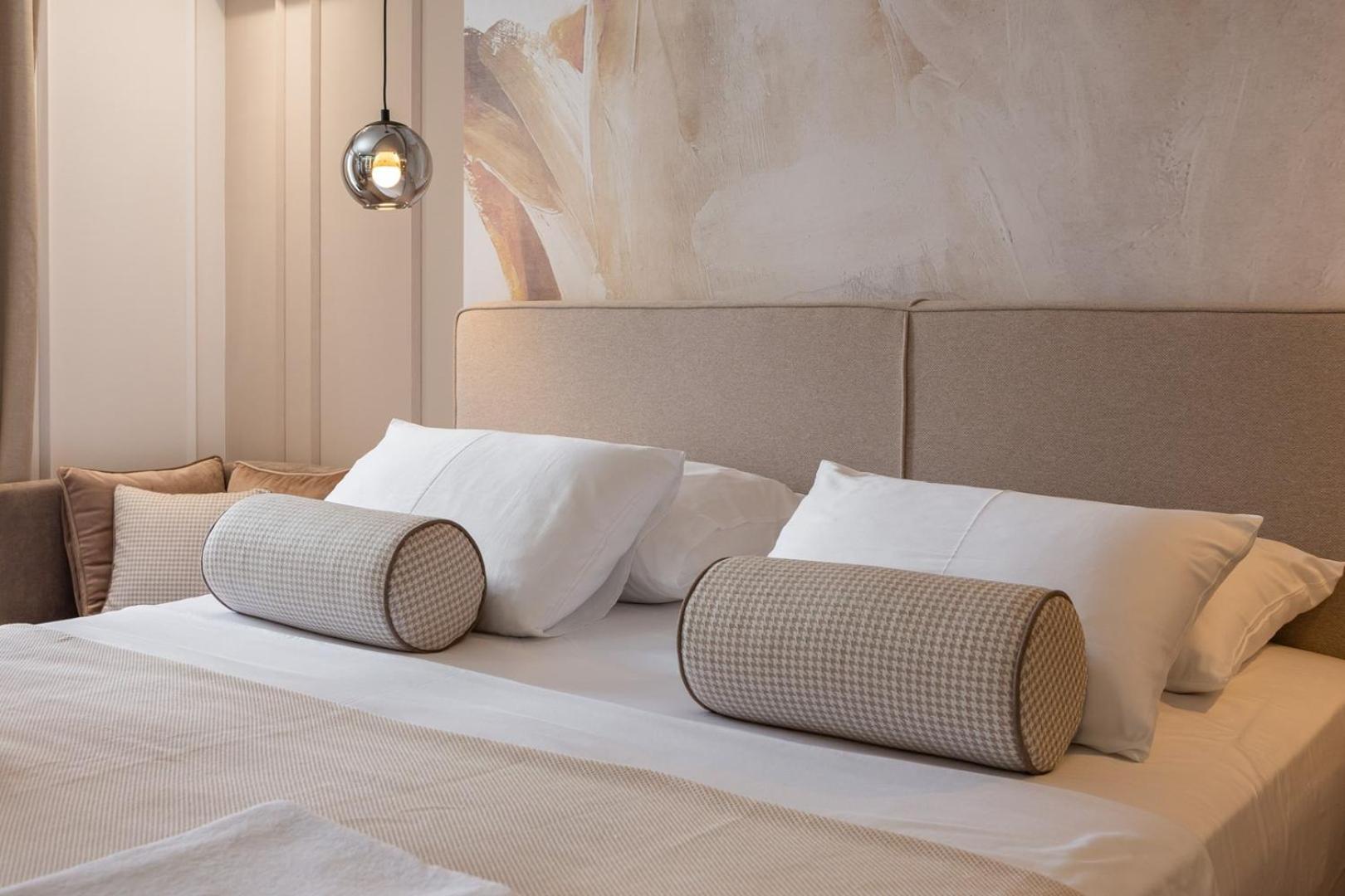 Luxury Rooms Le Prestige Few Minutes From Split'S Iconic Waterfront 外观 照片